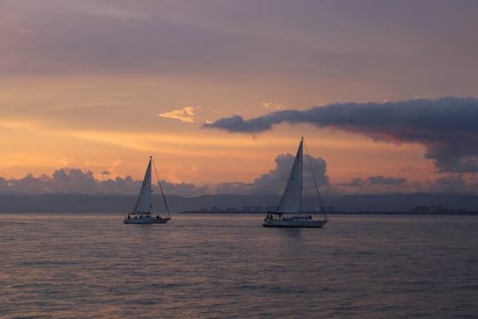 Private Sunset Sailing Cruise in Puerto Vallarta