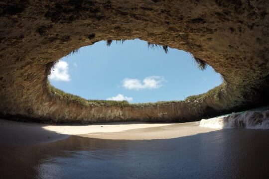 hidden beach tour