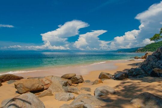 Hiking to Colomitos, Madagascar, Playa el Caballo and Las Ánimas