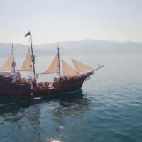 Weddings & Honeymoons
