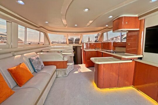 4 Hours Private Yacht Charter with Crew