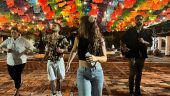 We took a salsa lesson...